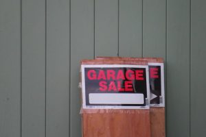 12 Garage Sale Tips to Increase Traffic & Sales